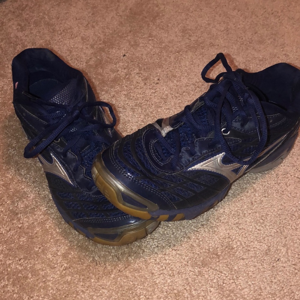 Mizuno Volleyball Shoes